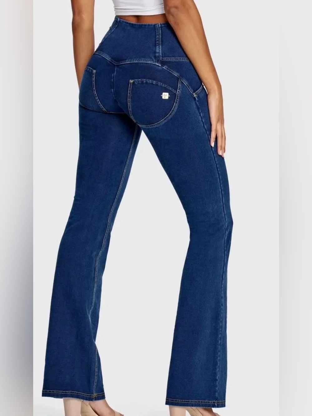 Freddy Women's bootcut high waist jeans yellow stitch